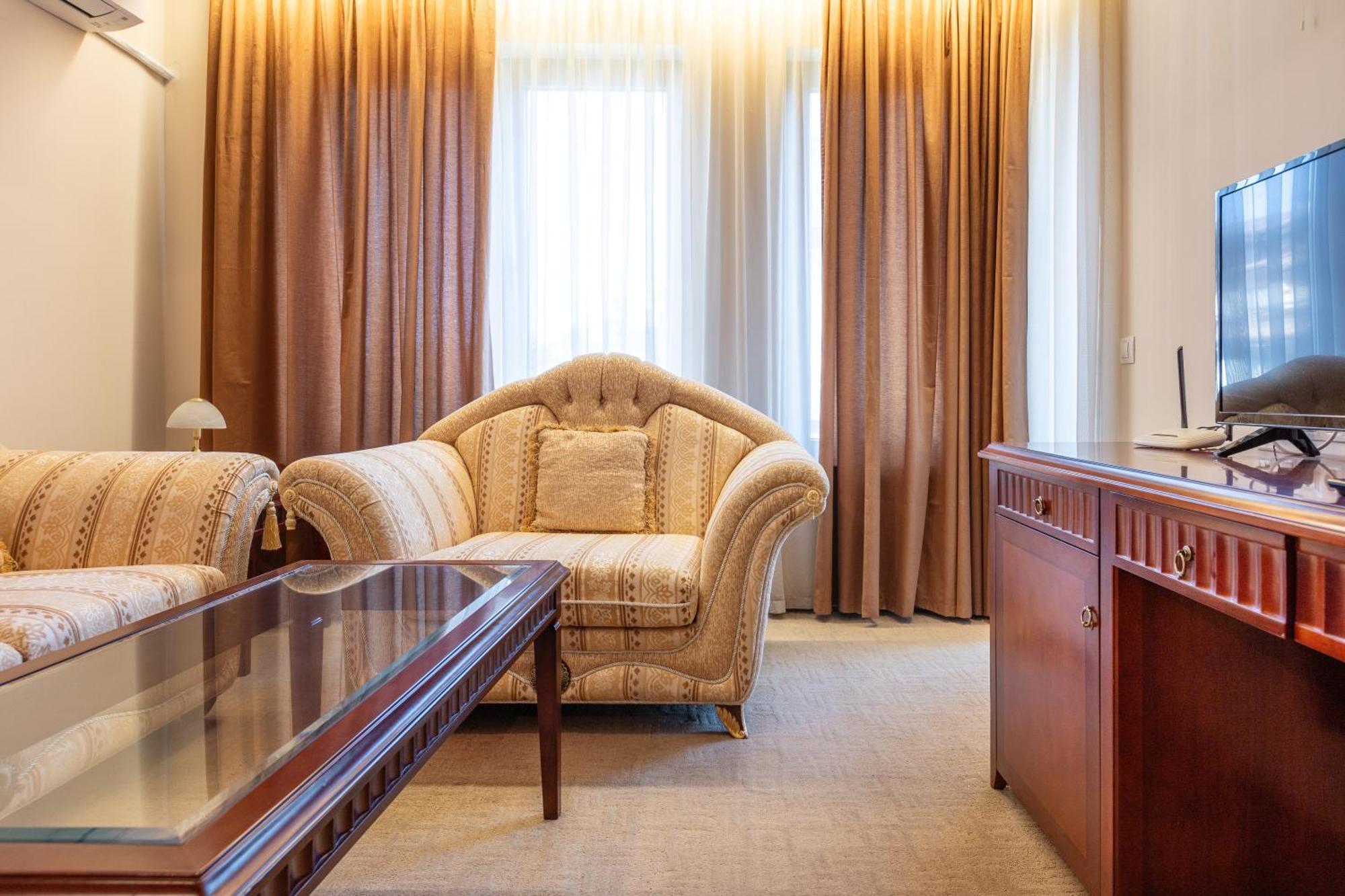 Downtown Bansko Resort エクステリア 写真